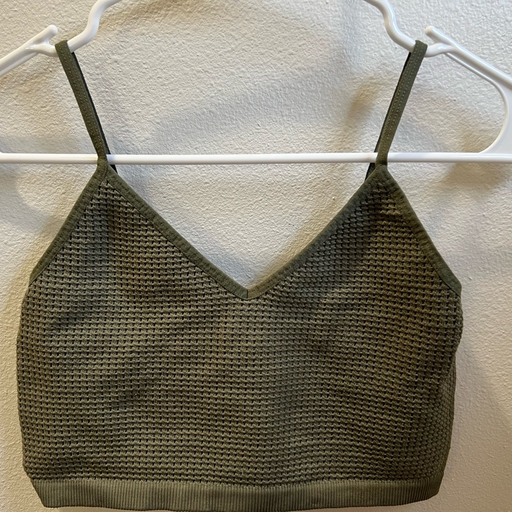 Textured dark‎ green tank top with adjustable straps size S